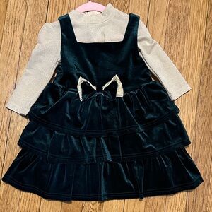 Hunter Green and Gold Elegant Velvet Dress with Bow